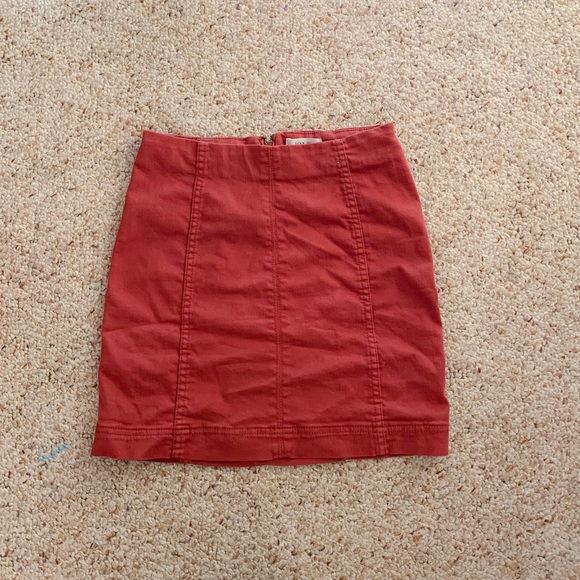 Brandy Melville Dresses & Skirts - Mini skirt Brandy Melville Dresses & Skirts - Mini skirt